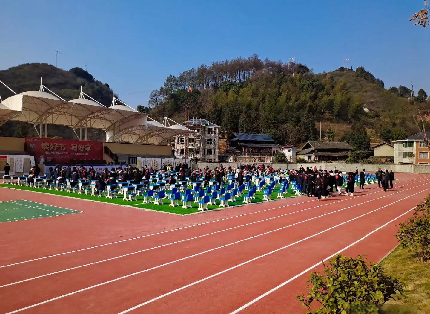 武汉市硅PU塑胶篮球场 - 价格